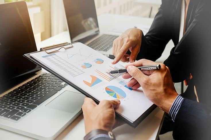 مدیر مالی یا مشاور مالیاتی؟